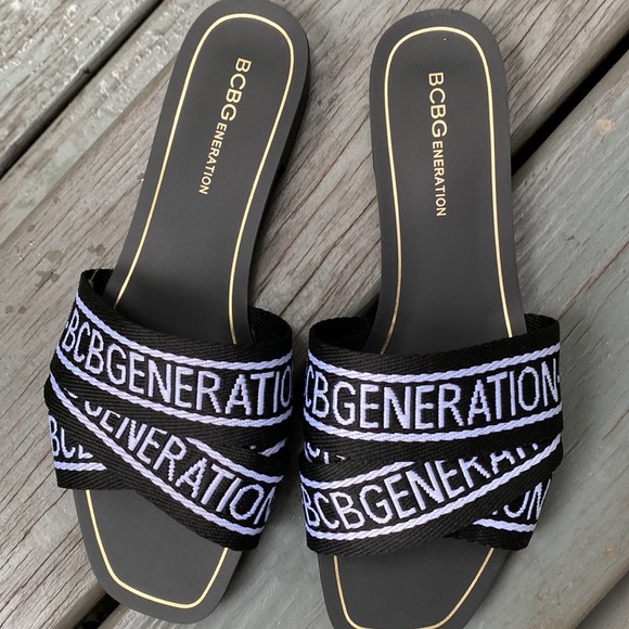 NWT sz 8 BCBG Generation sandals - Picture 3 of 7